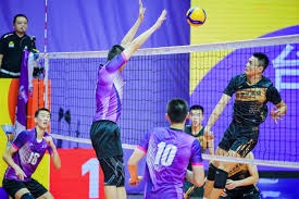 FIBA篮球冠军联赛｜场边座位赛前已售罄 金群利战领航猿料热爆